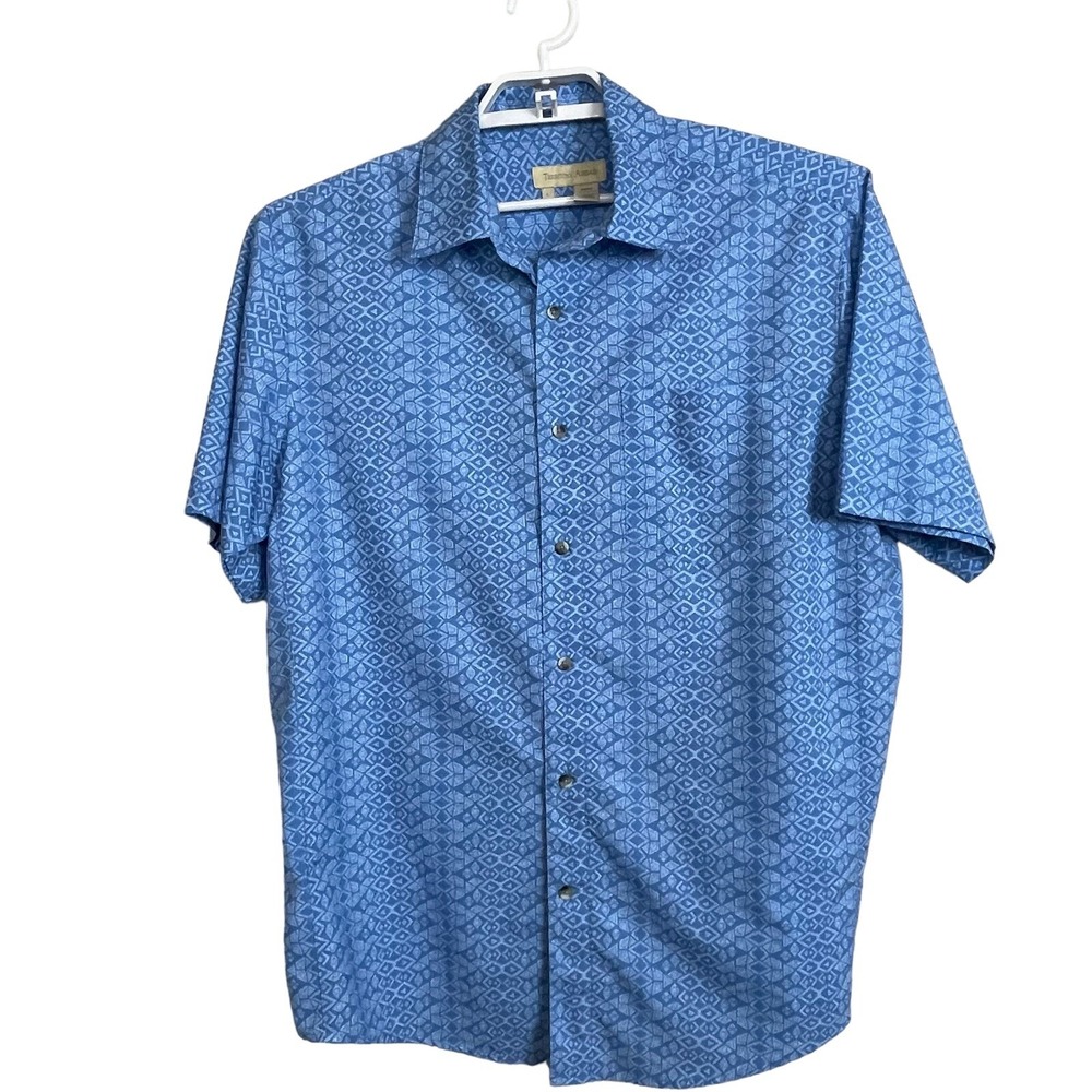 Territory Ahead Men's L Blue Batik Geometric Print Button Up Shirt Short Sleeve
